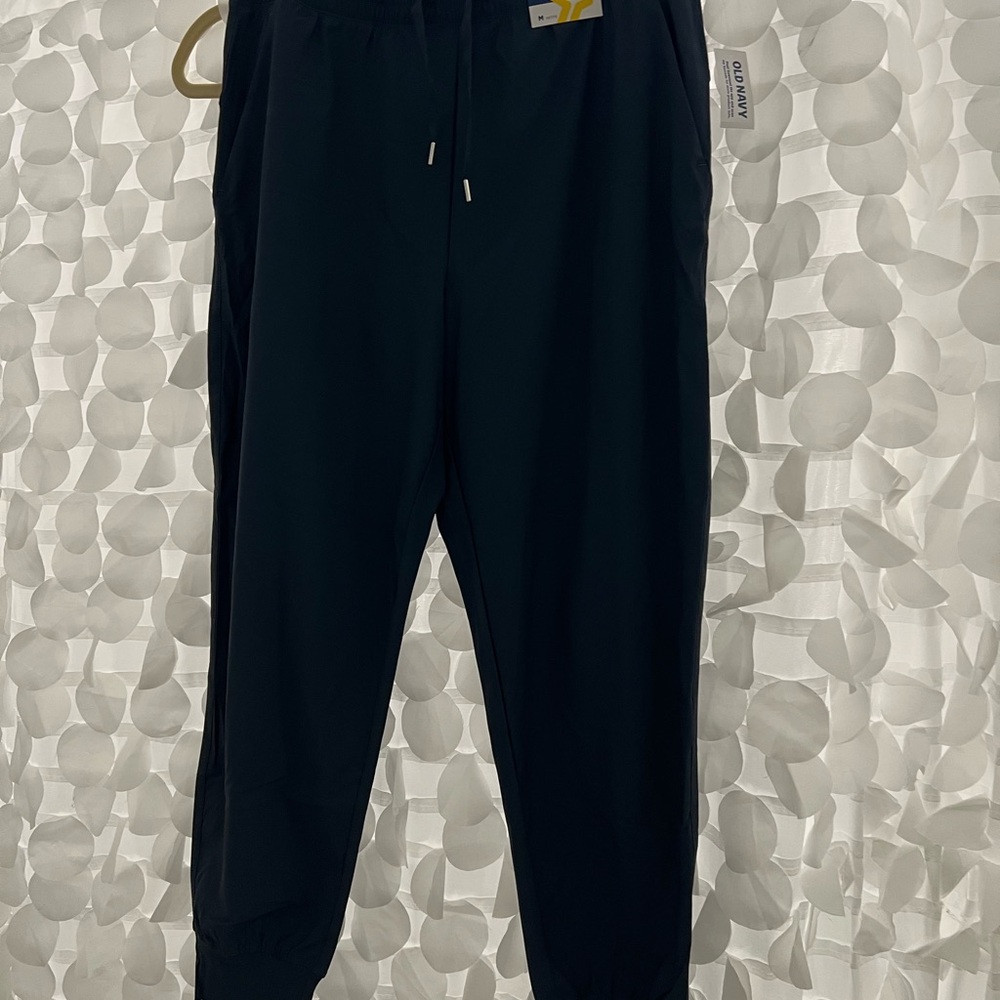 Old Navy Women’s Skleektech Joggers, high rise